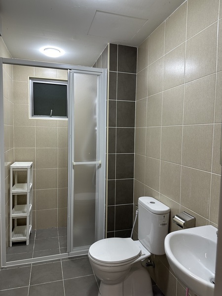 Razak City Residences, Sungai Besi - Property Info, Photos & Statistics ...